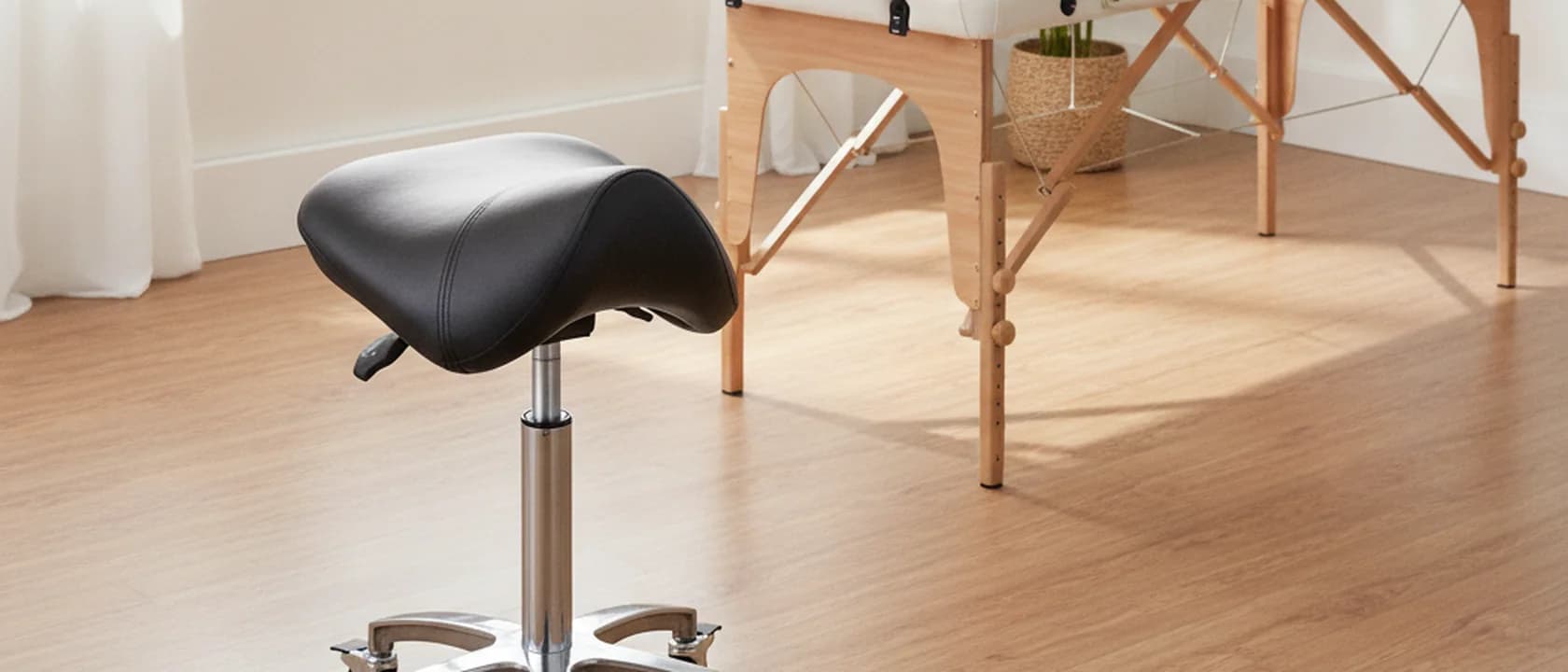 Sattelsitz für Praxis, Studio und Werkstatt